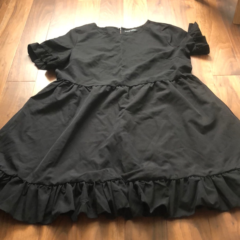 🖤 MIDI black dress with ruffles